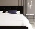 Luxusná manželská posteľ CRYSTAL čierna 160x200 s dreveným roštom