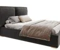 Čalúnená posteľ BRISTOL 140x200 Černá Trinity s úložným priestorom kovový rošt