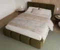 Čalúnená posteľ DELICATO 160x200 cm Zelená Boucle s úložným priestorom kovový rošt
